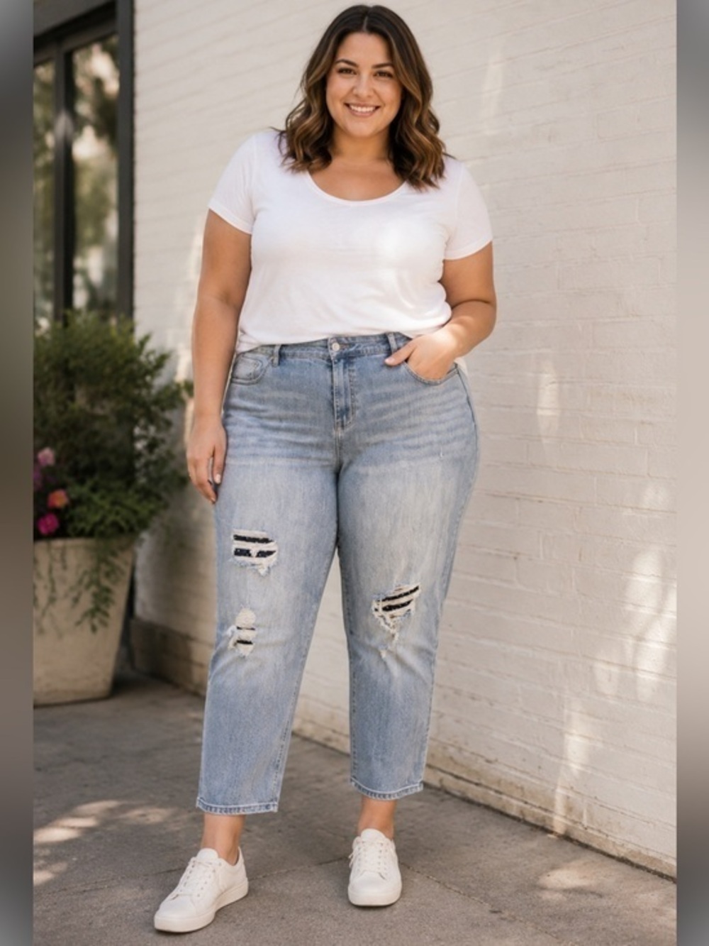 Lane Bryant Size 16 Flex Magic Waistband Boyfriend Jeans Light Wash Distressed